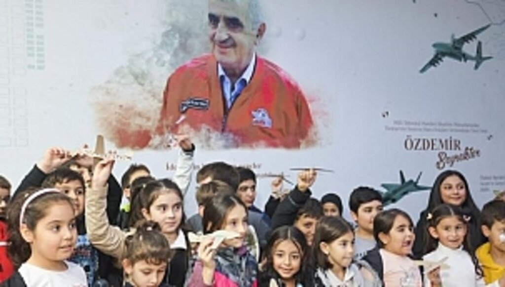 Milli SİHA'ların Öncüsü Özdemir Bayraktar Canik'te Anıldı