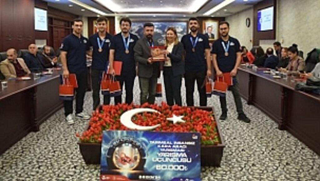 OMÜ'ye Gurur Yaşatan Akademisyen ve Öğrencilere Teşekkür Belgesi