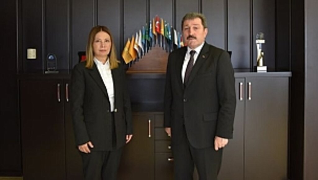 Samsun Valisi Tavlı'dan Rektör Aydın'a Hayırlı Olsun Ziyareti