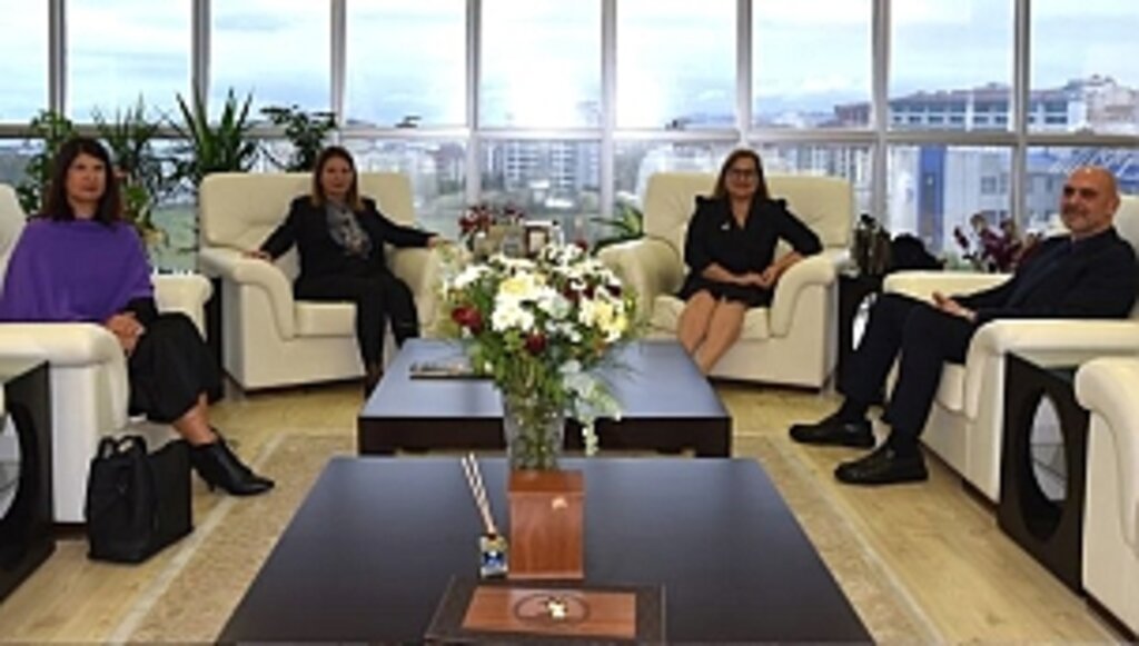 Tabipler Odasından Rektör Aydın'a Hayırlı Olsun Ziyareti