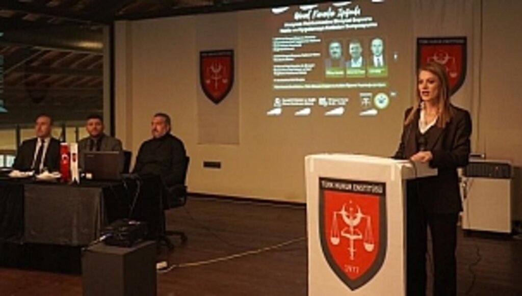 Adaletin Tesisi İçin Çaba Göstermek Zorundayız