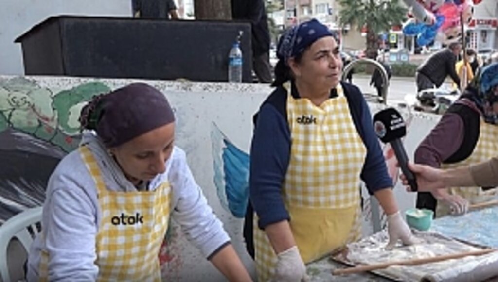 Atakum Belediyesinden 'Gözleme Şenliği'yle Ev Ekonomisine Destek
