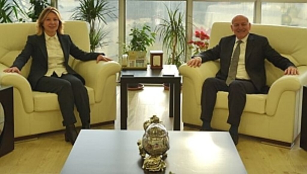 Başkan Kul'dan Rektör Aydın'a Ziyaret 