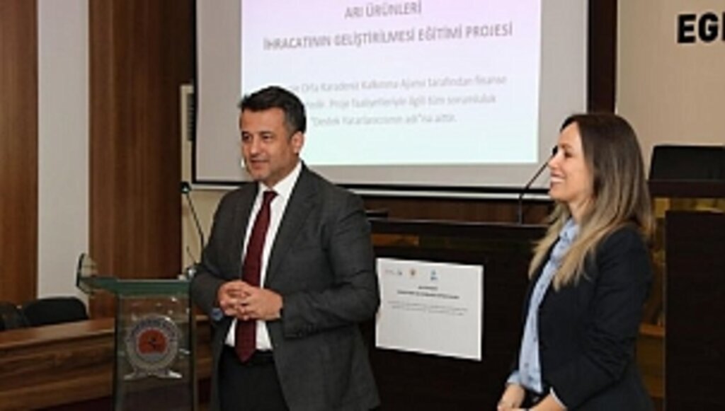 Büyükşehir'den Arı Ürünleri İhracatı Eğitimi