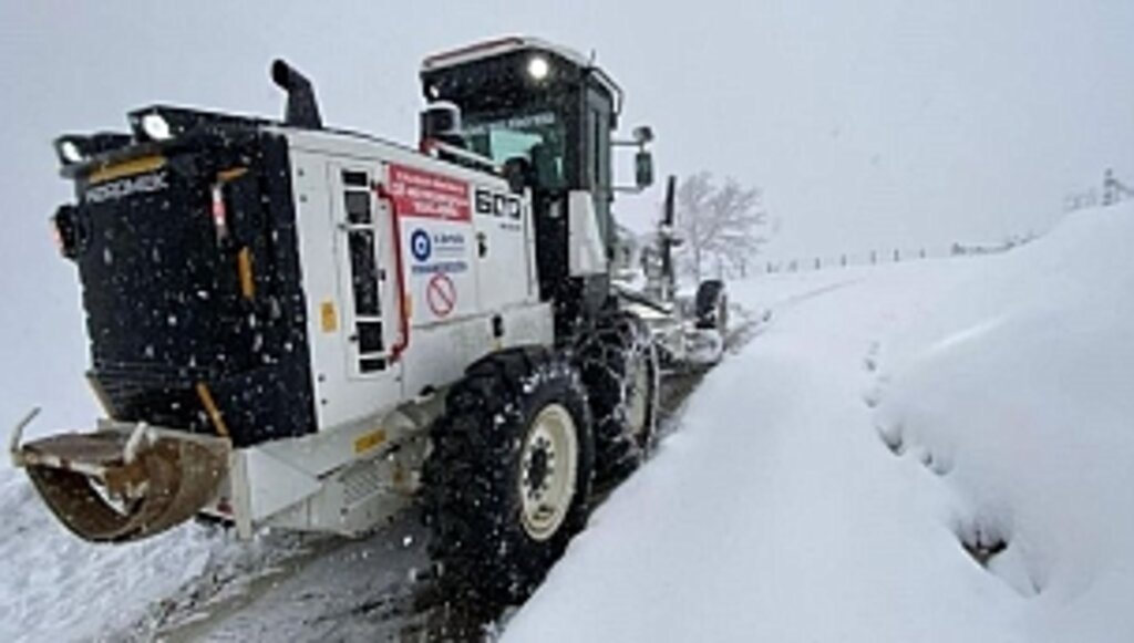 Canik'te Karla Mücadele Başladı!...