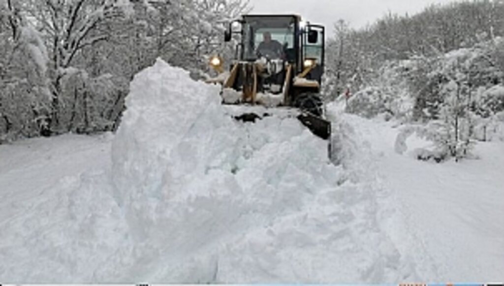 Samsun'da Kar Mesaisi Başladı!...