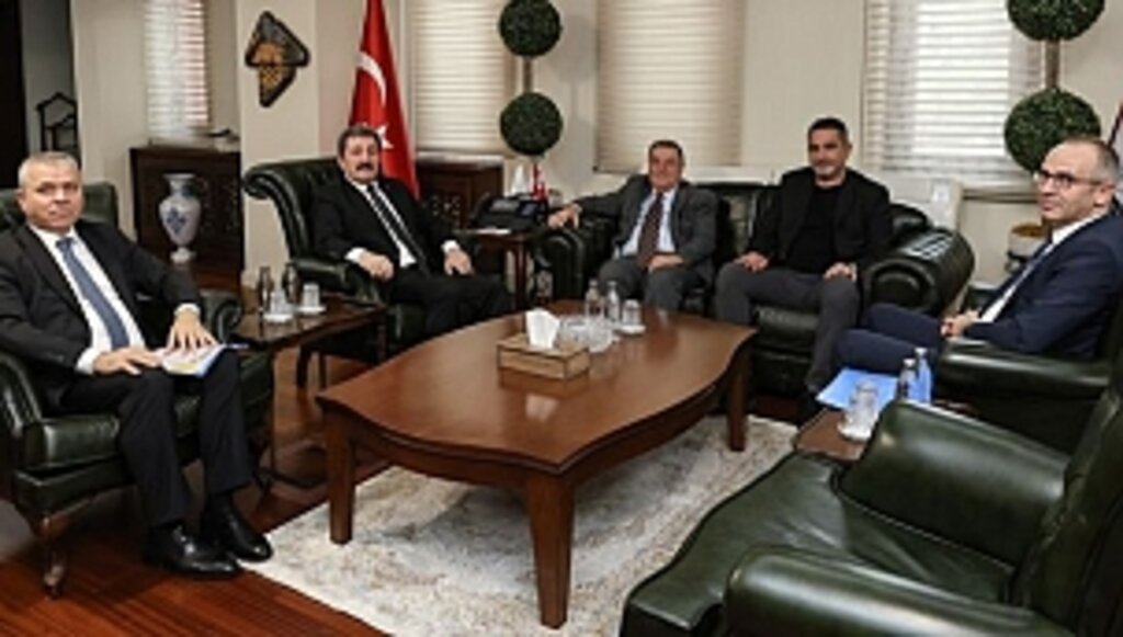 Samsunspor'dan Valisi Orhan Tavlı'ya Ziyaret