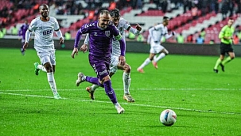 Samsunspor Vites Küçülttü 1-1