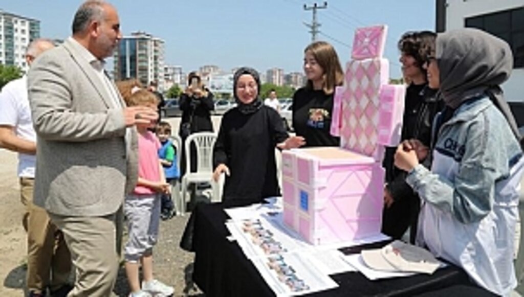 Canik'te Örnek Nesiller Geleceğe Koşuyor