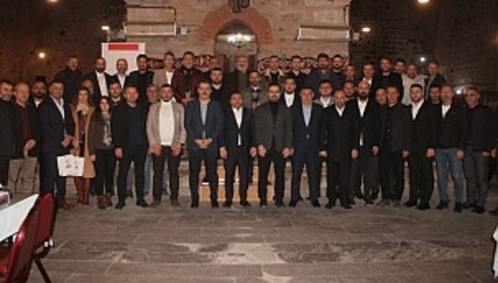 SİMDER Vezirköprü'de İnşaat Sektörü Temsilcileriyle Buluştu