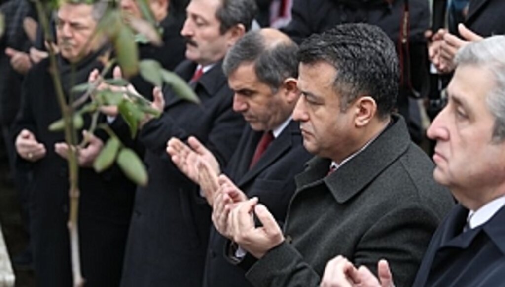 Başkan Doğan Samsunspor Futbol Şehitlerini Andı