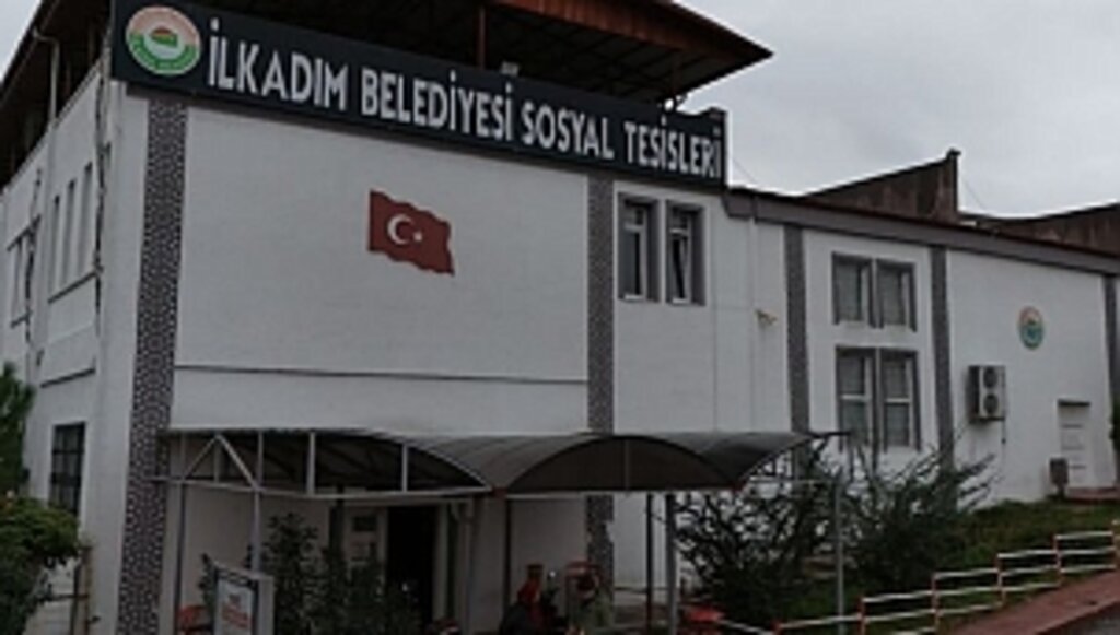 Düğün Salonlarından 37 Çift Ücretsiz Faydalandı