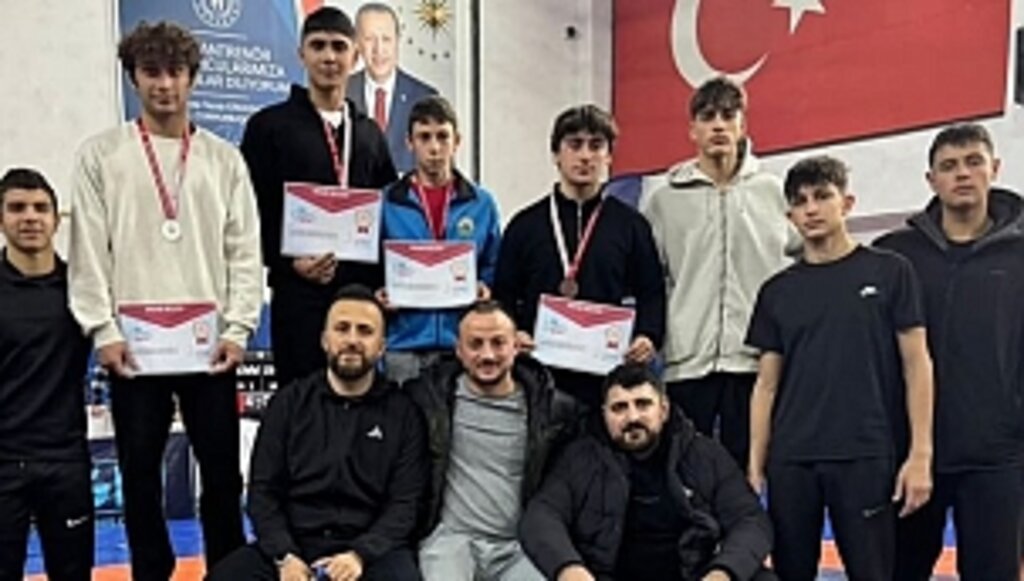 İlkadımlı Sporculardan Büyük Başarı