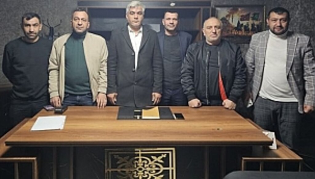 Samsun'da Zafer Partisi'nde Deprem Devam Ediyor