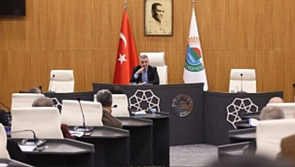 Yeni Yılda Parlayan Yıldız İlkadım Olacak