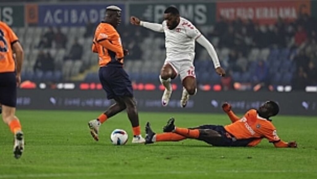 Başakşehir'den Samsunspor'a Ağır darbe 4-0