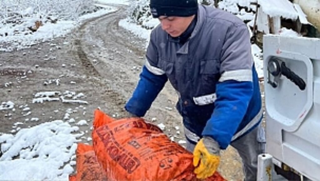 Canik'ten Vatandaşlara 17 Alanda Ayni ve Nakdi Destek