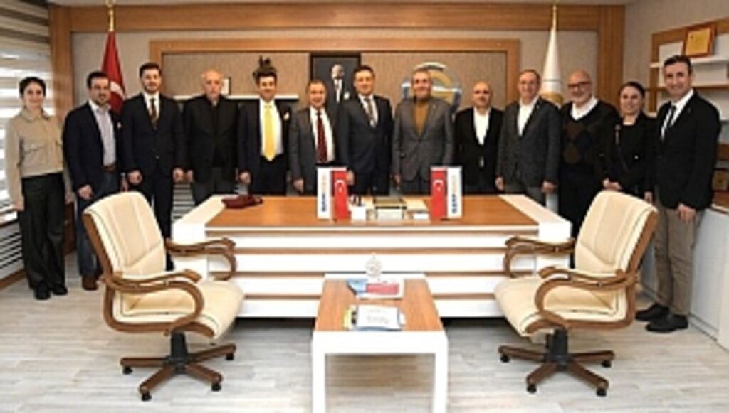 Murzioğlu, iş insanlarıyla bir araya geldi