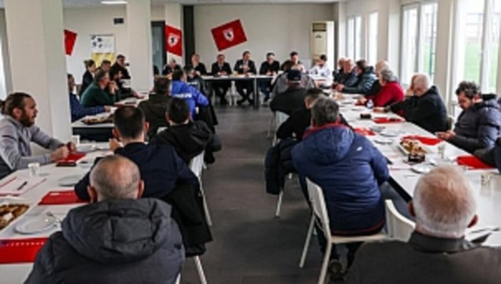 Samsunspor Futbol Akademisi Amatörleri Ağırladı