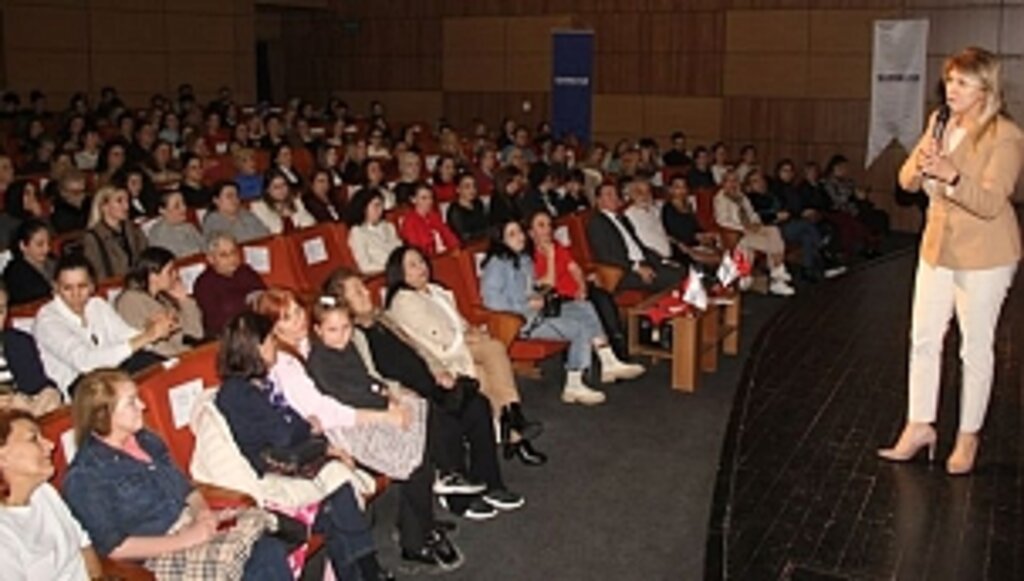 SAMİKAD'dan 8 Mart'a Özel Anlamlı Etkinlik