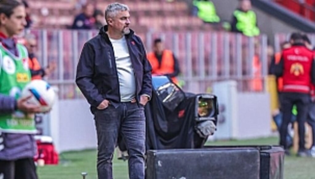 Takımımın Performanstan Tam Anlamıyla Memnun Değilim