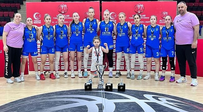 Canik'ten Müzeye Bir Kupa Daha