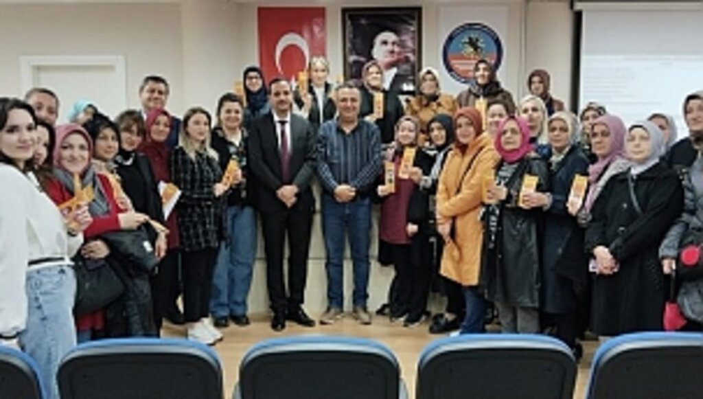 Atakum'da 'Kadına Şiddetle Mücadele ve KADES' Eğitimi