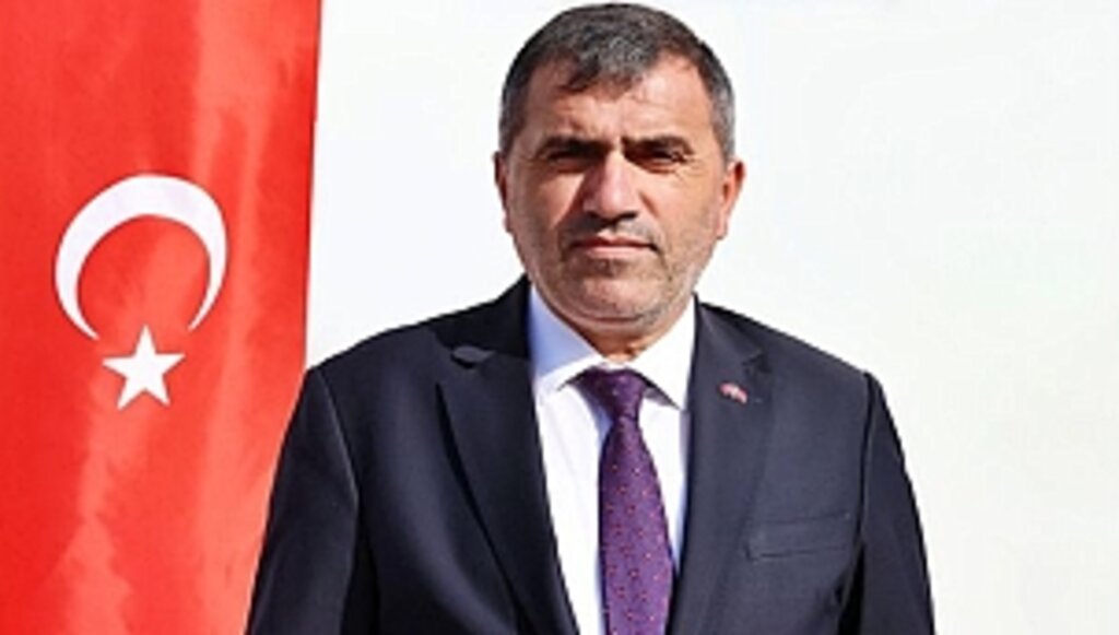 Bu Aziz Vatan Gençliğe Emanettir