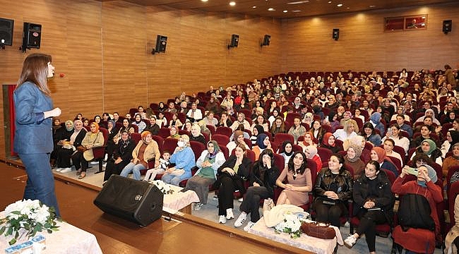 Dilek Cesur Vezirköprü ve Terme'de Sevenleriyle Buluştu