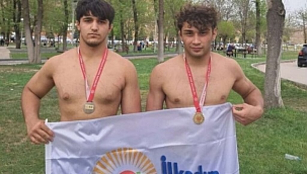 İlkadımlı Güreşçiler Aksaray'da Final Yaptı!