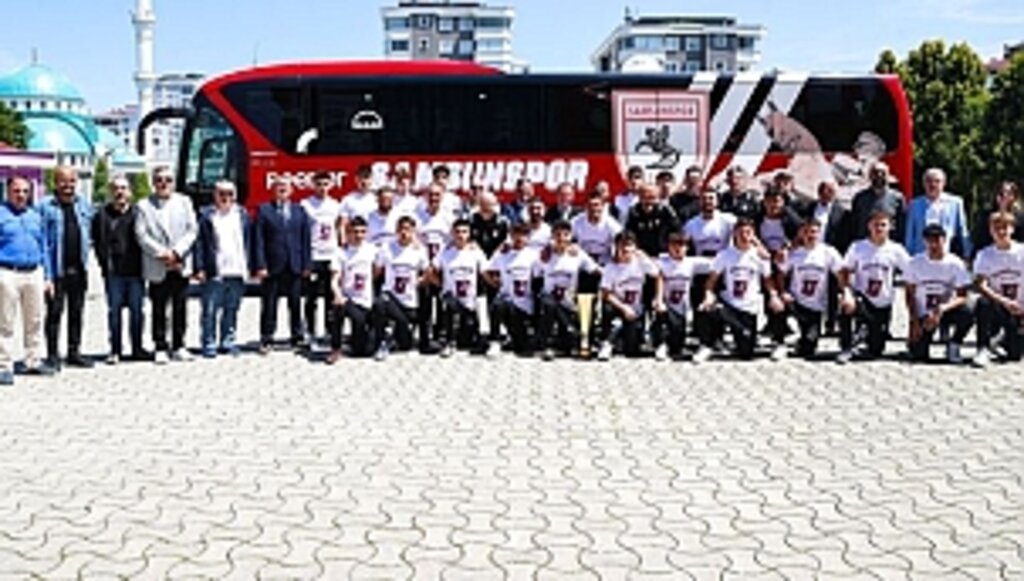 Şampiyon, Basın İle Kahvaltıda Buluştu