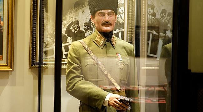 Atatürk'ün Orijinal Üniforması Samsun'da