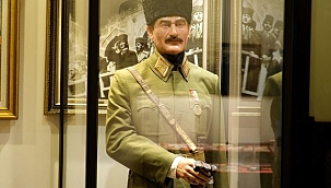 Atatürk'ün Orijinal Üniforması Samsun'da