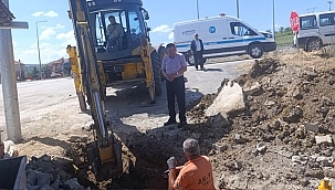 Başkan İkiz, İlçedeki Doğalgaz Altyapı Çalışmalarını Yerinde İnceledi