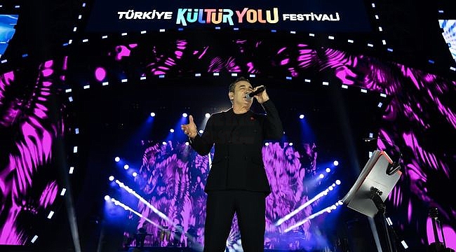 Samsun Kültür Yolu Festivali'nde Coşku Devam Ediyor