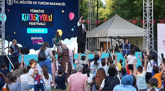 Samsun Kültür Yolu Festivali'nde Kültür Sanat Şöleni Yaşanıyor