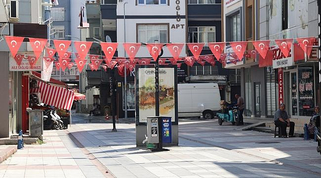 Canik'in Caddeleri Sokakları Türk Bayrağıyla Donattı