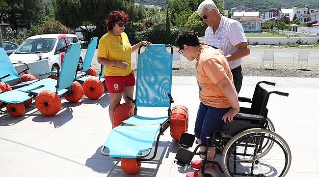 Engelsiz Plaj ve Engelsiz Kafe Hizmete Açıldı