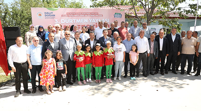 3. Dürtmen Yaylası Çilek Festivaline Yoğun İlgi