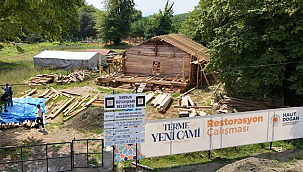 Tarihi Terme Yeni Cami'nde Restorasyon Çalışmaları Sürüyor