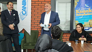 Başkan Sandıkçı Gençlerle Buluştu