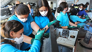 Büyükşehir Belediyesi'nden Geri Dönüşüme Önemli Katkı