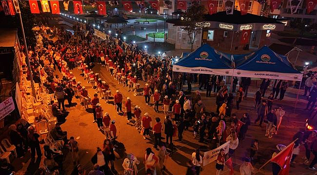 Derebahçe'de Cumhuriyet Coşkusu