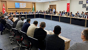 İYİ Parti Heyeti Kocaeli'de Üreten Türkiye'nin Sesini Dinliyor