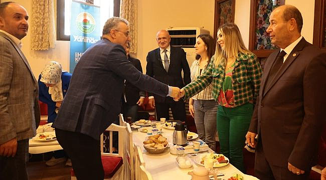 Muhtarlarımız Bizim Kıymetlilerimizdir