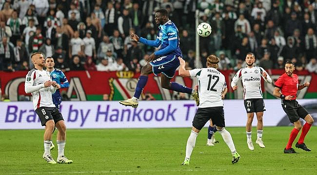Samsunspor, Legia Varşova'yı Deplasmanda Devirdi
