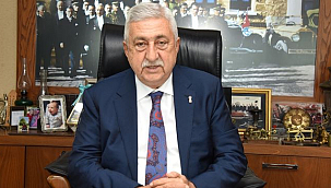 Atamız Tarihe Yön Veren Eşsiz Bir Dünya Lideridir