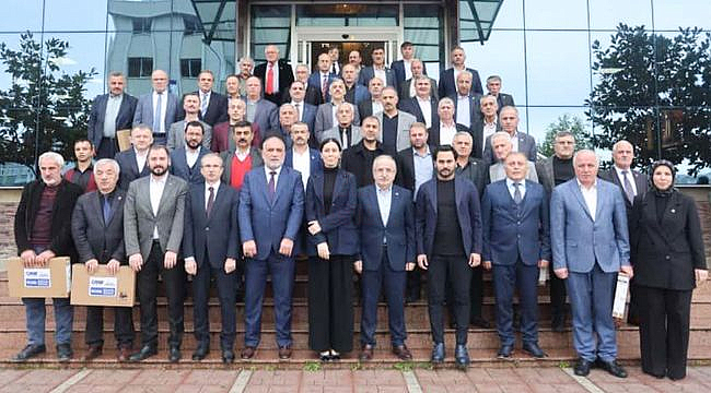 Canik Belediyesi'nden Muhtarlara Dijital Kolaylık