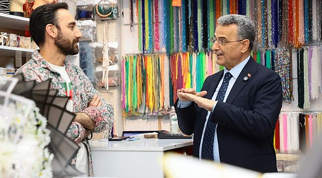 Esnafımızın Kapısını Çalıyor, Gönüllere Dokunuyoruz