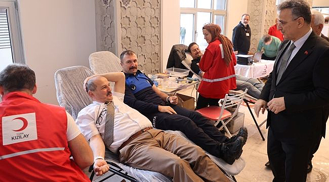 İlkadım Belediyesi'nden Kızılay'a Kan Desteği